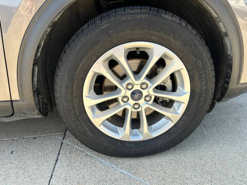 2021 Ford Escape Hybrid SE