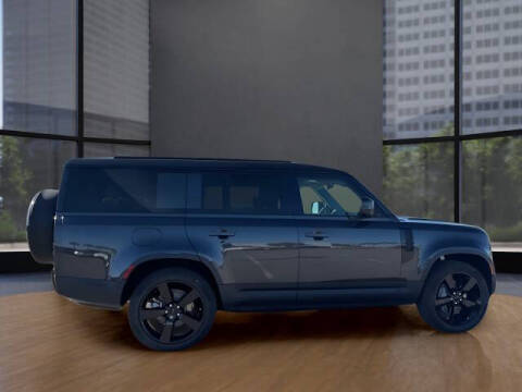 2026 Land Rover Defender 130 P300 S