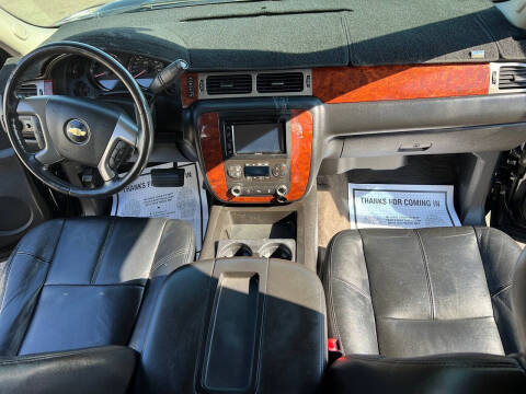 2012 Chevrolet Suburban LT