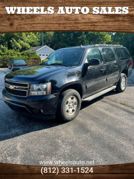 2013 Chevrolet Suburban for sale at Wheels Auto Sales in Bloomington IN