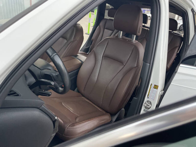 2017 Audi Q7 2.0T quattro Premium Plus