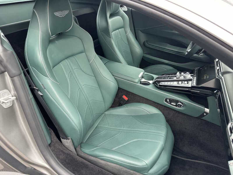 2025 Aston Martin Vantage