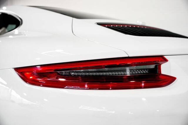 2019 Porsche 911 Carrera S