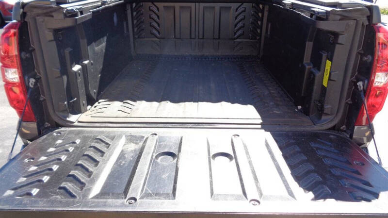 2011 Chevrolet Avalanche LT