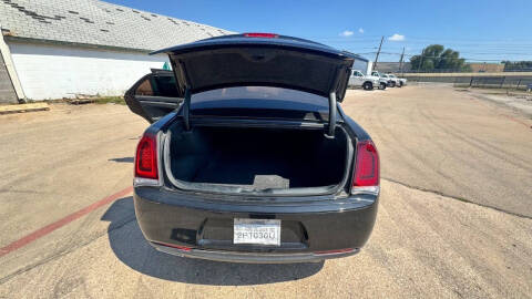 2023 Chrysler 300 Touring