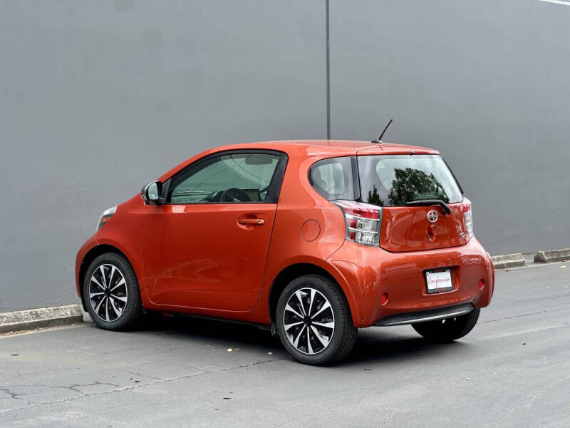 2012 Scion iQ