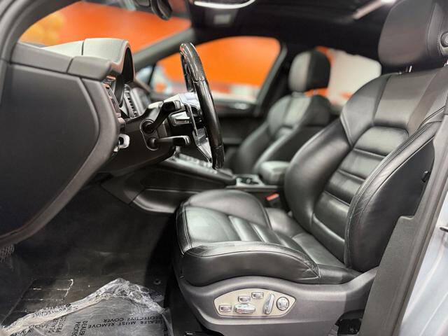 2015 Porsche Macan S