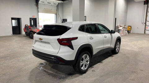 2025 Chevrolet Trax LS