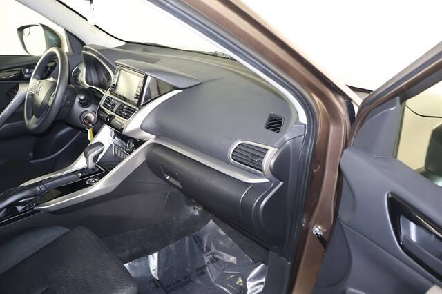 2019 Mitsubishi Eclipse Cross ES