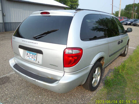 2005 Dodge Grand Caravan SE