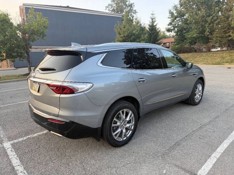 2023 Buick Enclave Premium