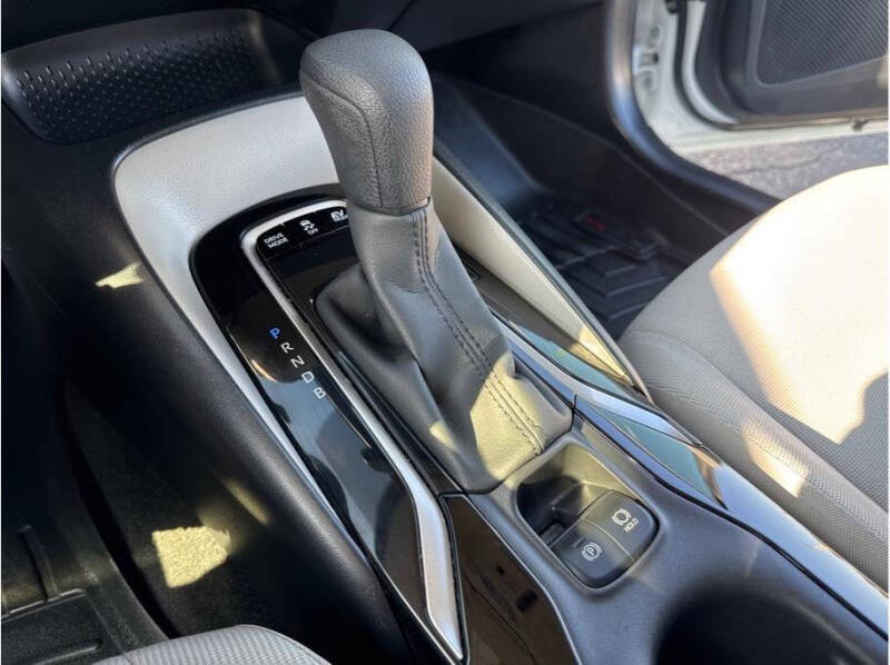 2022 Toyota Corolla Hybrid LE