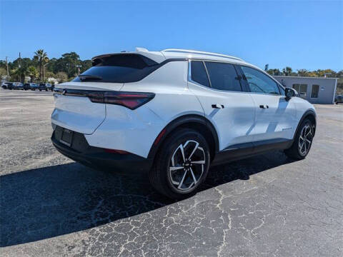 2026 Chevrolet Equinox EV LT 2