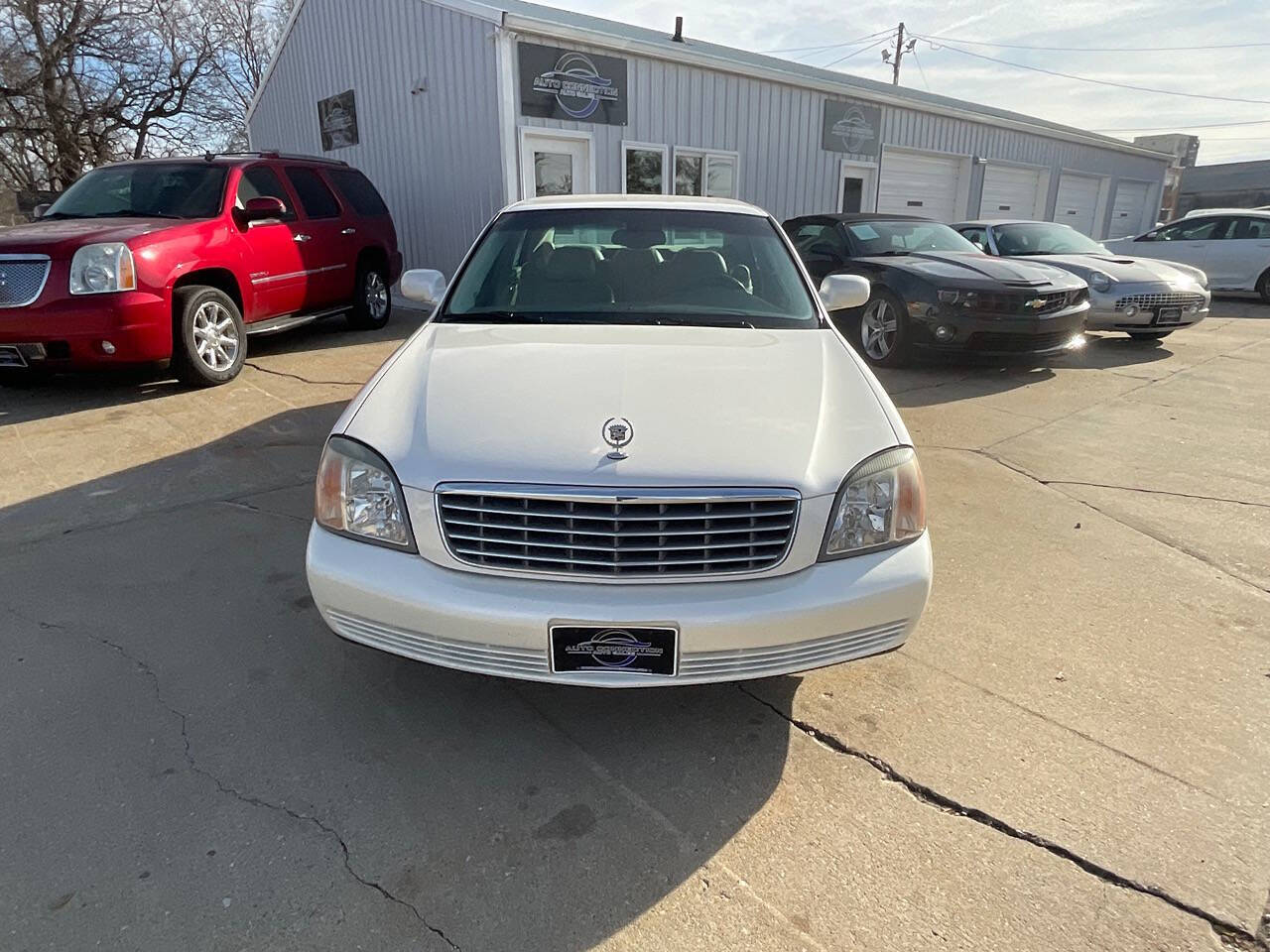 2000 Cadillac DeVille for sale at Auto Connection in Waterloo, IA