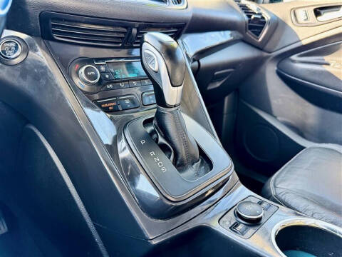 2016 Ford Escape Titanium