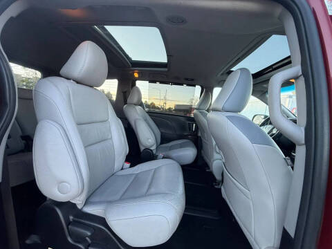 2016 Toyota Sienna