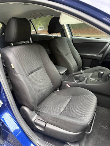 2013 Mazda MAZDA3 i Touring