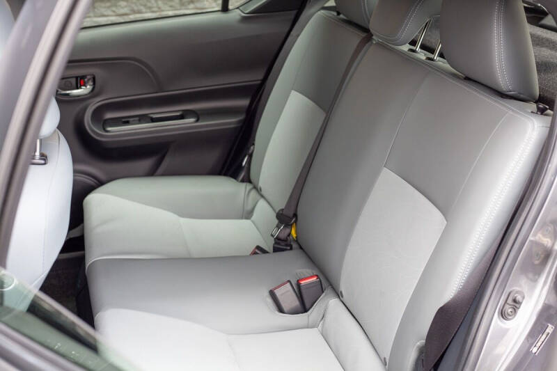 2016 Toyota Prius c Four