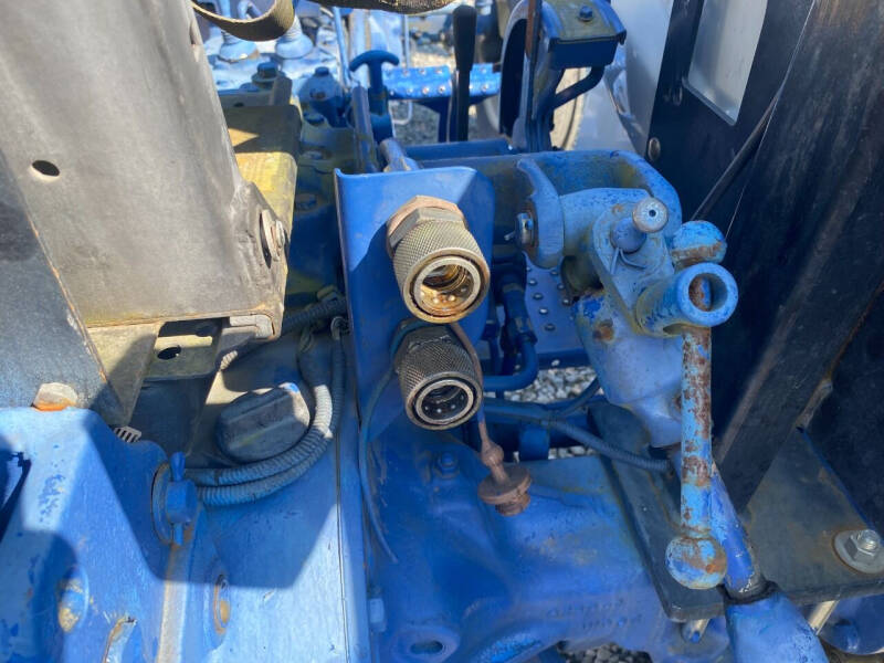 2008 Montana Tractor 555 Limited