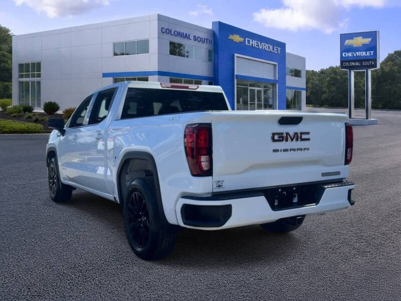 2025 GMC Sierra 1500 Elevation Standard