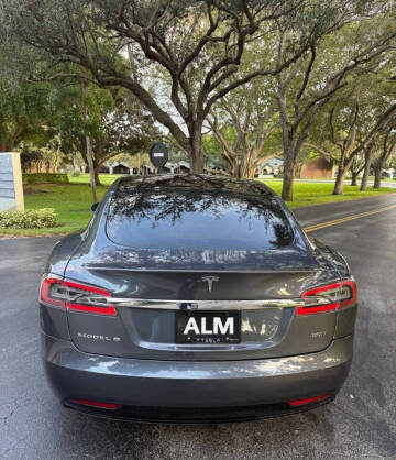 2017 Tesla Model S 90D