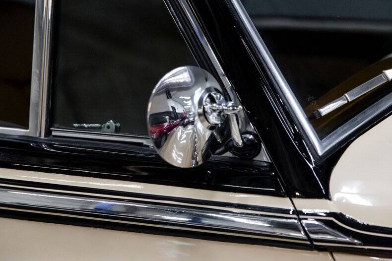 1961 Rolls-Royce SILVER CLOUD LWB