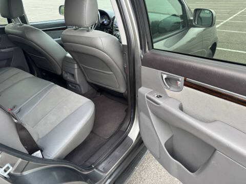 2012 Hyundai Santa Fe SE