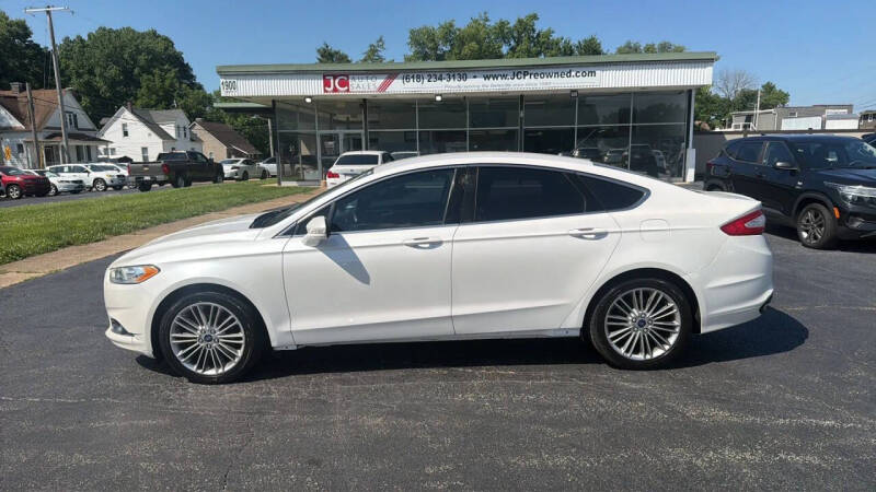 2013 Ford Fusion SE
