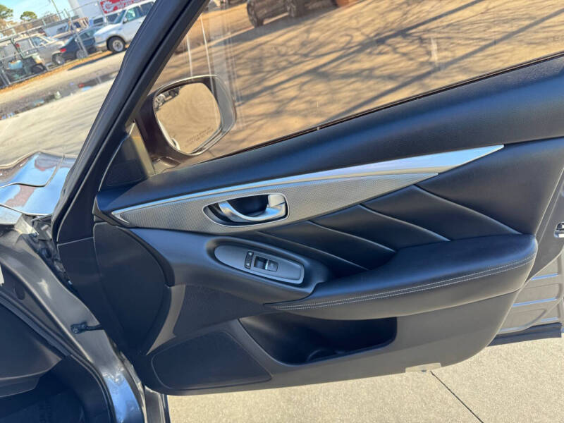 2017 Infiniti Q50 3.0T Signature Edition