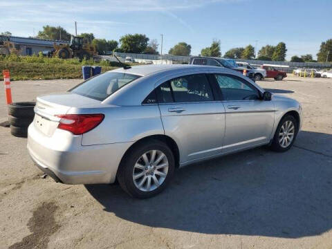 2012 Chrysler 200 Touring