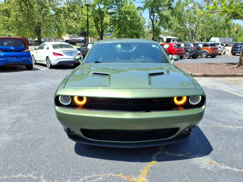 2019 Dodge Challenger SXT