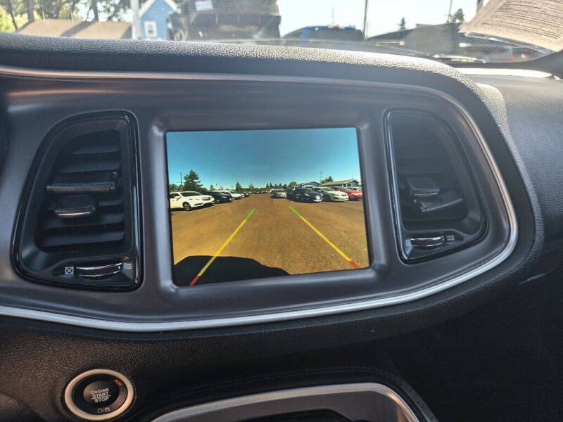 2020 Dodge Challenger SXT