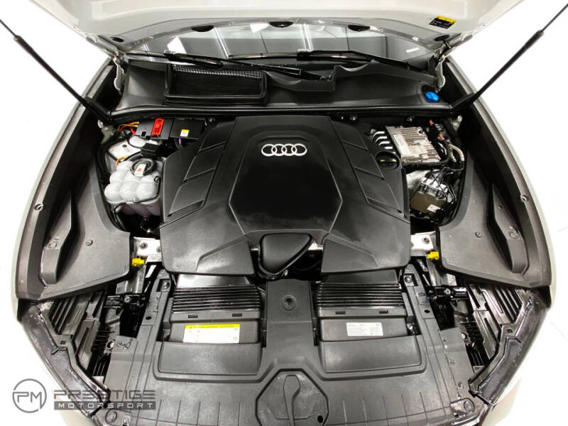 2019 Audi Q8 quattro Prestige 55 TFSI