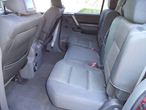 2005 Nissan Armada SE