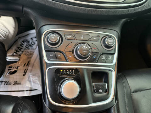 2016 Chrysler 200 C Platinum