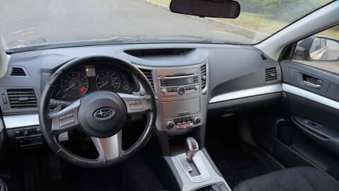 2011 Subaru Outback 2.5i Premium