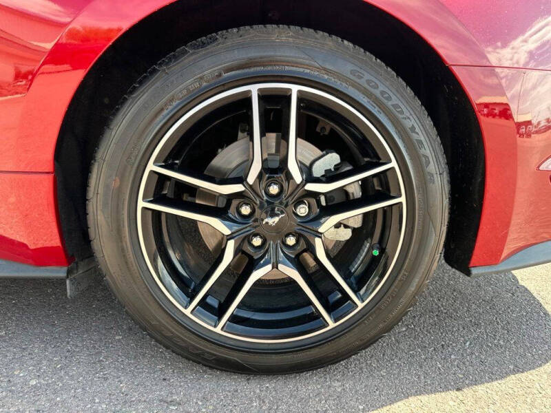 2022 Ford Mustang EcoBoost Premium