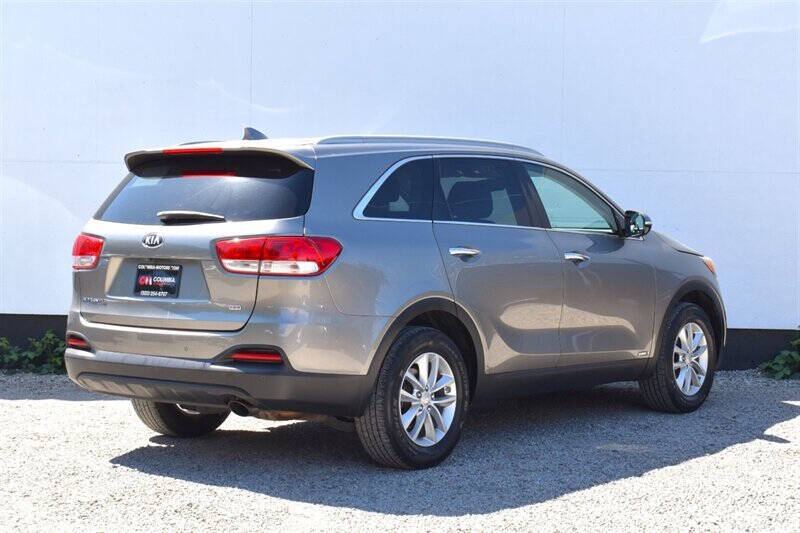 2016 Kia Sorento LX