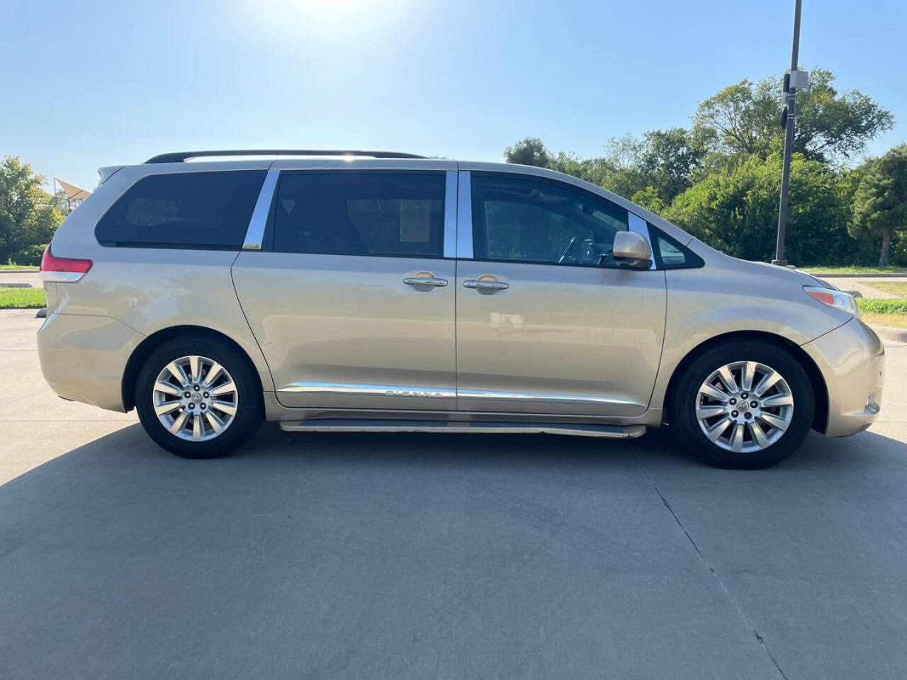 2011 Toyota Sienna for sale at Auto Haven in Irving, TX