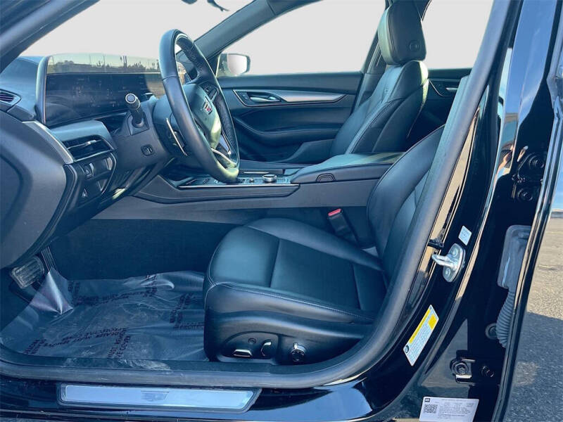 2025 Cadillac CT5 Premium Luxury