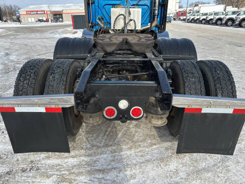2016 Freightliner Cascadia