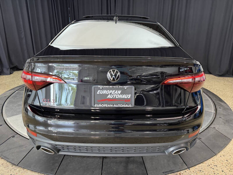 2024 Volkswagen Jetta GLI Autobahn