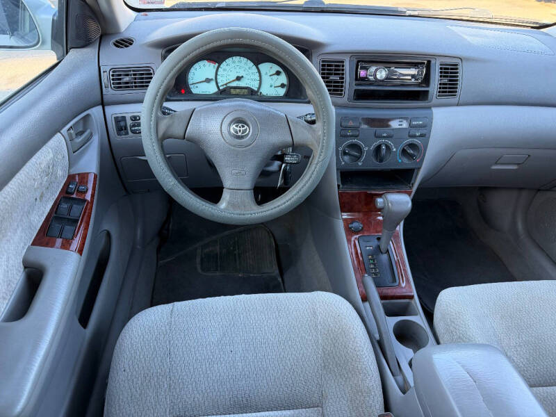 2003 Toyota Corolla LE
