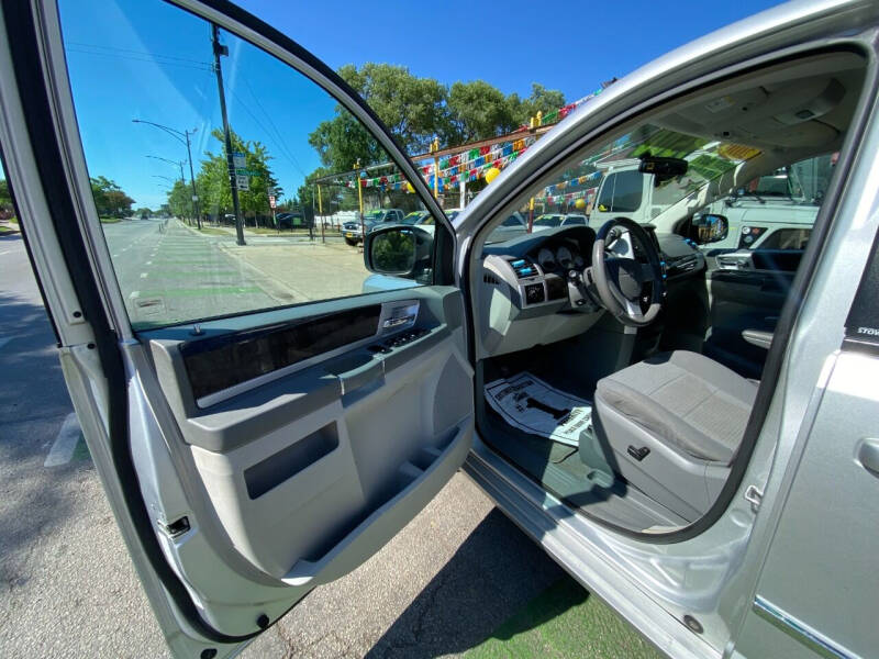 2010 Dodge Grand Caravan Crew