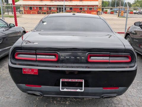 2015 Dodge Challenger SXT