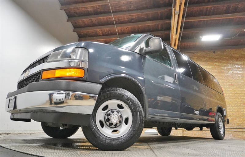 2017 Chevrolet Express LT 3500