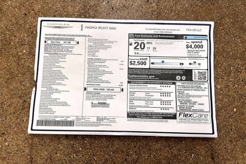 2026 Chrysler Pacifica Select