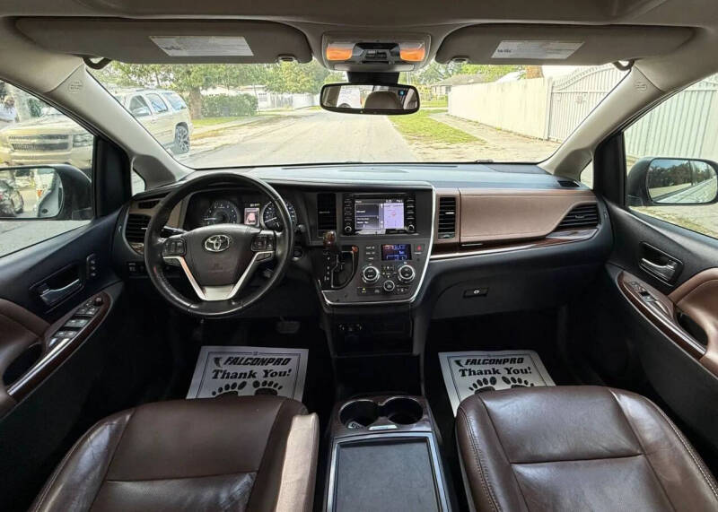 2018 Toyota Sienna