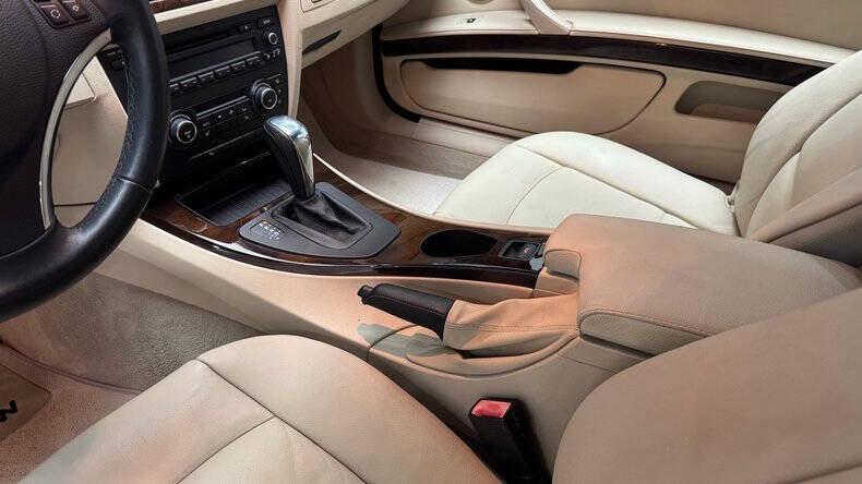 2011 BMW 3 Series 328i