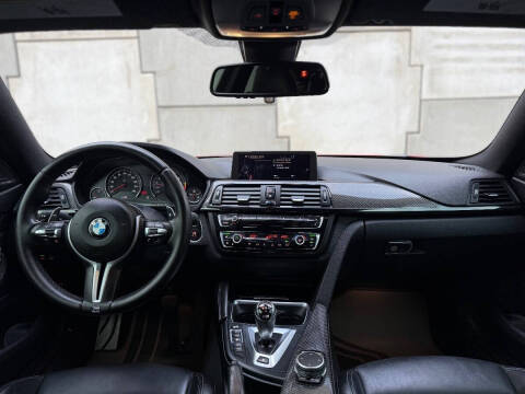 2015 BMW M4